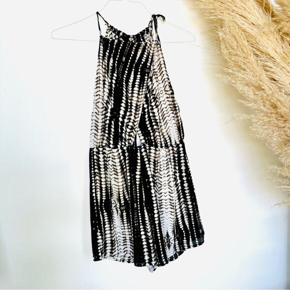 NEW NORDSTROM LEITH Black Brown White Print Shorts Tank Top Halter Tie Romper M - Picture 6 of 12